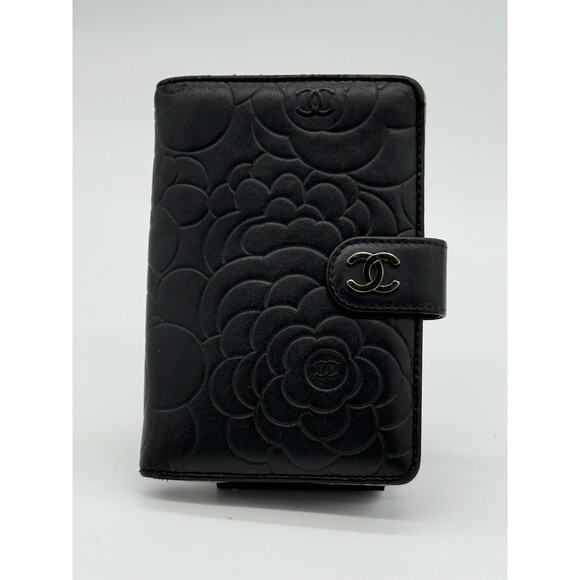 Chanel Lambskin L-Zip Pocket Wallet Black*Camilla Flower Embossed*HOT! COA - Picture 1 of 13